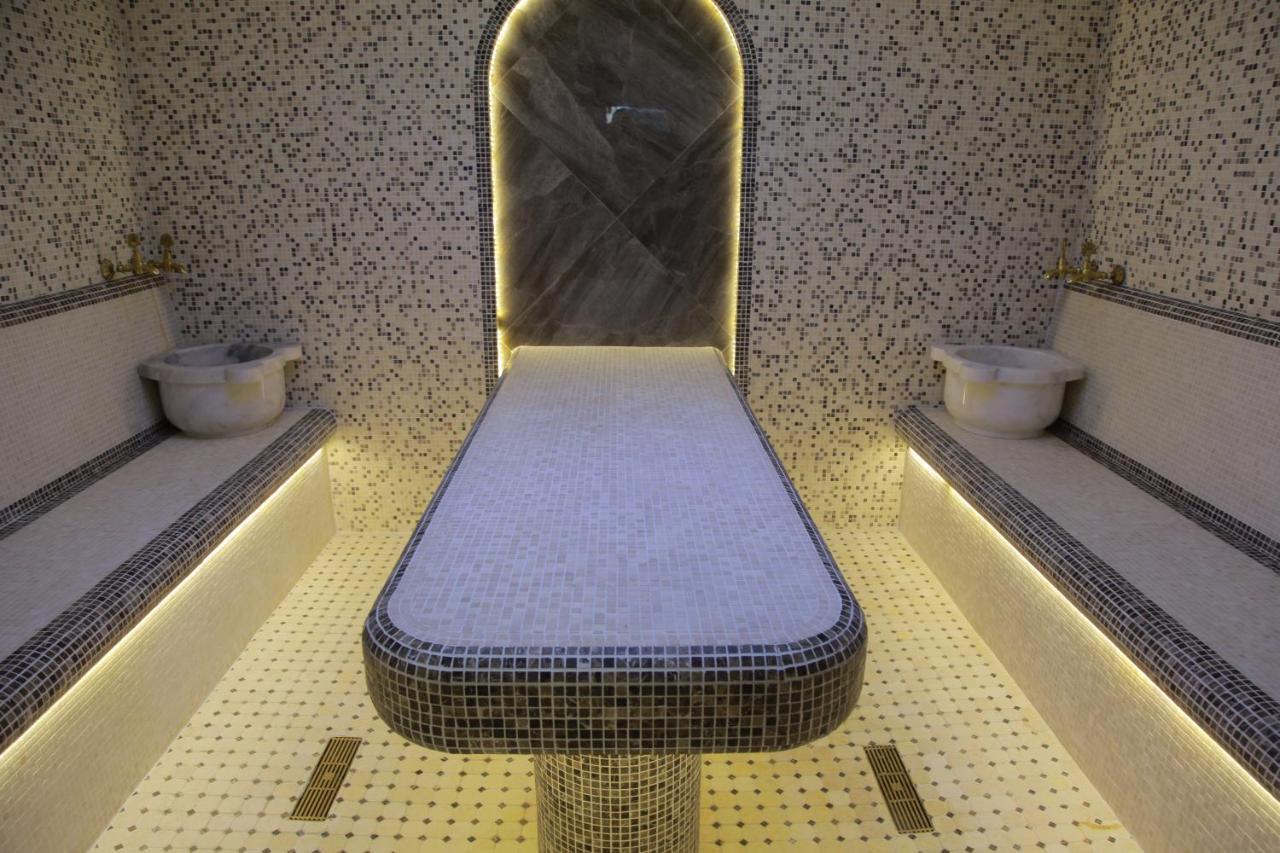 Unique Hotel Tasjkent Eksteriør billede